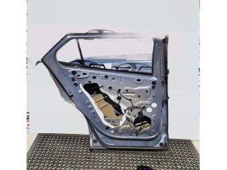 bontott PEUGEOT 2008 II Bal hátsó Ajtó (Üres lemez)