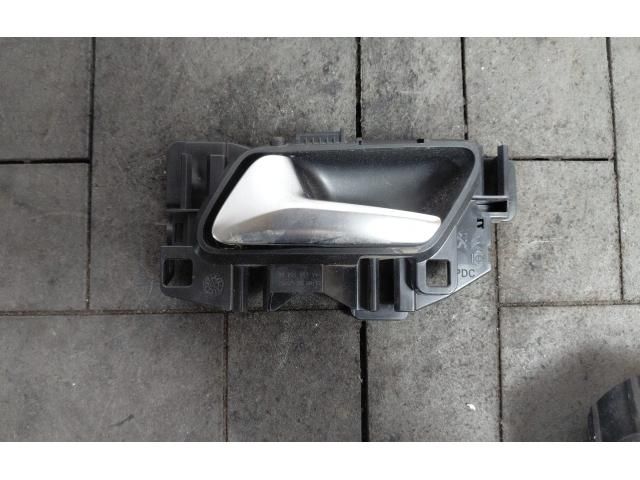 bontott PEUGEOT 2008 II Bal hátsó Külső Kilincs