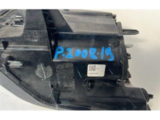 bontott PEUGEOT 2008 II Bal Külső Hátsó Lámpa