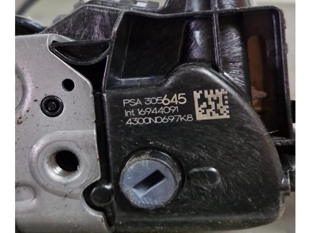 bontott PEUGEOT 2008 II Jobb hátsó Ajtózár