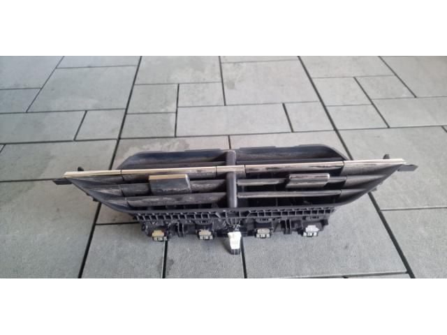 bontott PEUGEOT 2008 II Középső Szellőző