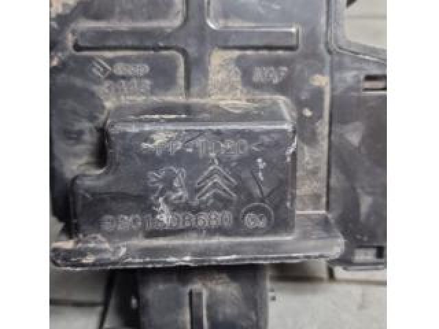 bontott PEUGEOT 2008 Izzító Relé