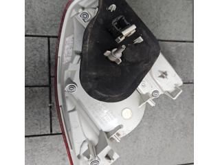 bontott PEUGEOT 2008 Jobb Belső Hátsó Lámpa