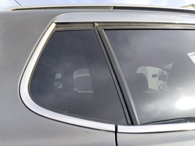 bontott PEUGEOT 2008 Jobb C Oszlop Oldalablak Üveg