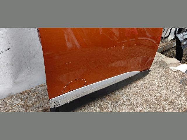 bontott PEUGEOT 2008 Jobb első Ajtó (Üres lemez)