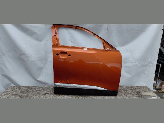 bontott PEUGEOT 2008 Jobb első Ajtó (Üres lemez)