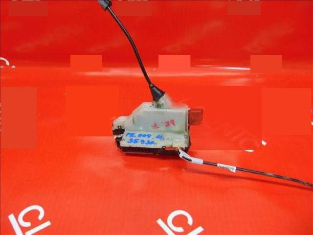 bontott PEUGEOT 2008 Jobb első Ajtózár