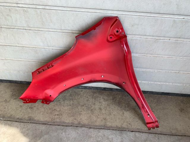 bontott PEUGEOT 2008 Jobb első Sárvédő