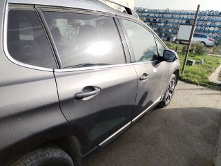 bontott PEUGEOT 2008 Jobb hátsó Ajtó (Üres lemez)