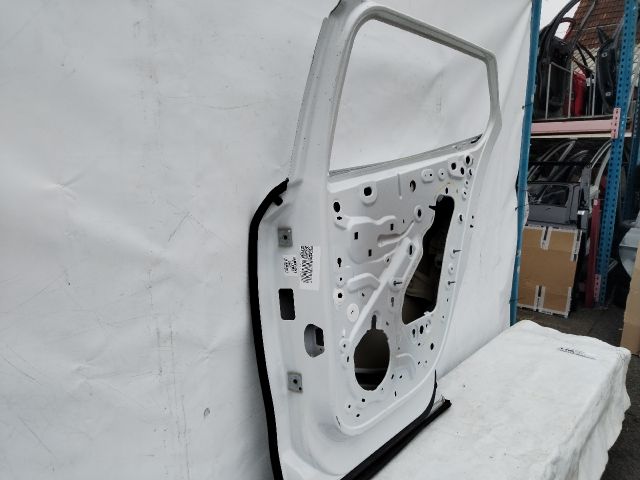 bontott PEUGEOT 2008 Jobb hátsó Ajtó (Üres lemez)