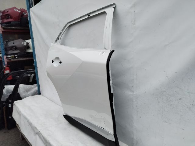 bontott PEUGEOT 2008 Jobb hátsó Ajtó (Üres lemez)