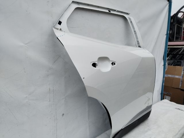 bontott PEUGEOT 2008 Jobb hátsó Ajtó (Üres lemez)