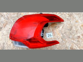 bontott PEUGEOT 2008 Jobb Hátsó Lámpa