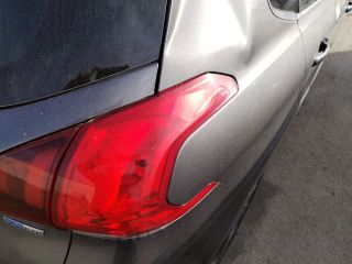 bontott PEUGEOT 2008 Jobb Külső Hátsó Lámpa