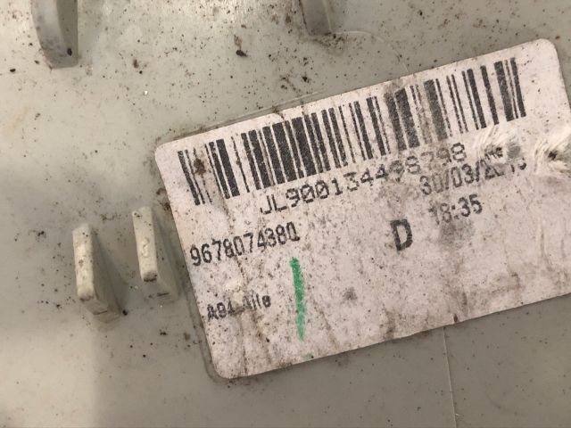 bontott PEUGEOT 2008 Jobb Külső Hátsó Lámpa