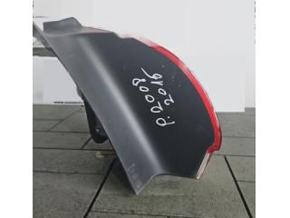 bontott PEUGEOT 2008 Jobb Külső Hátsó Lámpa