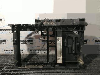 bontott PEUGEOT 2008 Jobb Küszöb