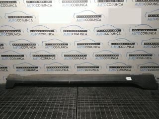 bontott PEUGEOT 2008 Jobb Küszöb