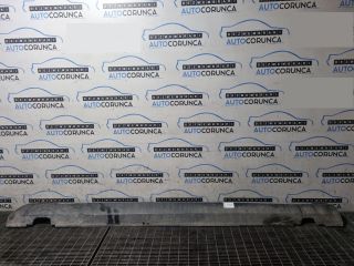 bontott PEUGEOT 2008 Jobb Küszöb