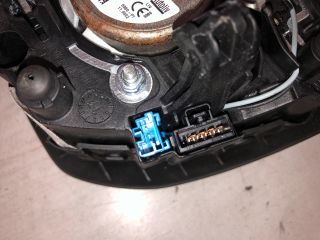 bontott PEUGEOT 2008 Kormánylégzsák