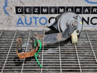 bontott PEUGEOT 2008 Kürt