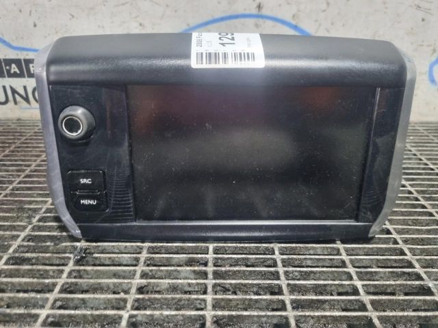 bontott PEUGEOT 2008 Navigációs Fejegység