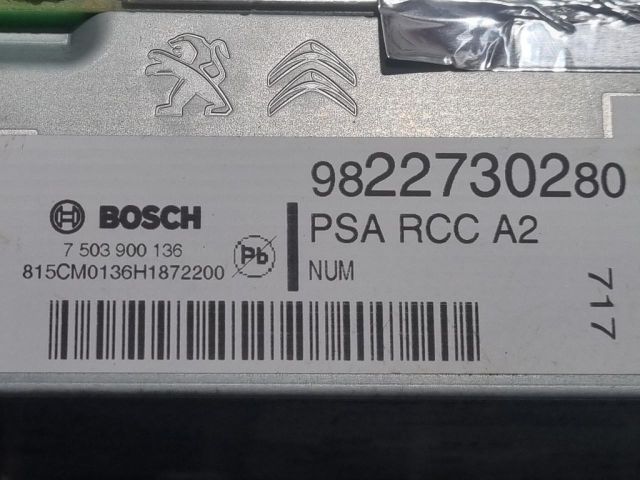 bontott PEUGEOT 2008 Rádió / CD