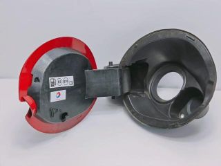 bontott PEUGEOT 2008 Tankajtó