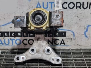 bontott PEUGEOT 2008 Tartó Bak