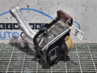 bontott PEUGEOT 2008 Tartó Bak