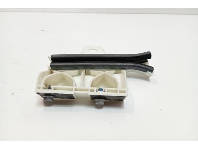 bontott PEUGEOT 2008 Tartó Bak