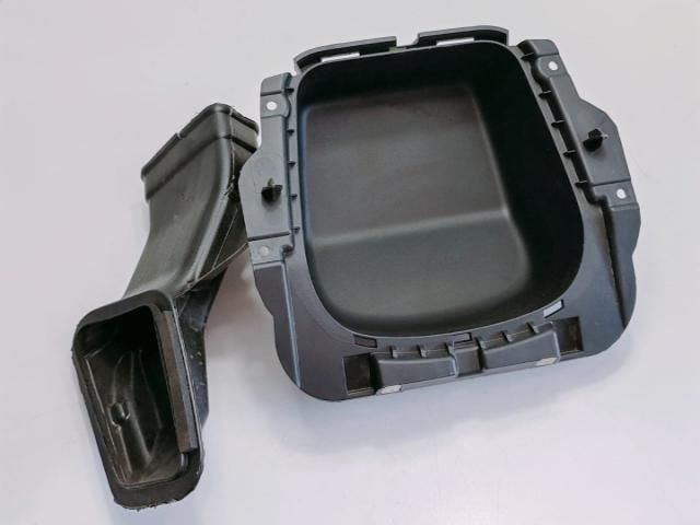 bontott PEUGEOT 2008 Tartó Bak