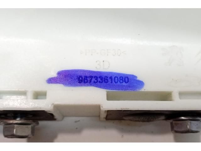 bontott PEUGEOT 2008 Tartó Bak