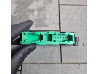 bontott PEUGEOT 2008 Tolatóradar Elektronika