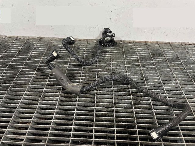 bontott PEUGEOT 2008 Üzemanyagcső