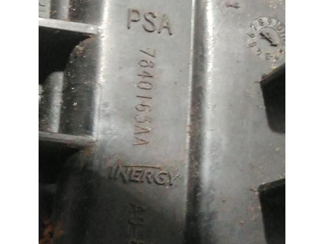 bontott PEUGEOT 2008 Vákum Tartály