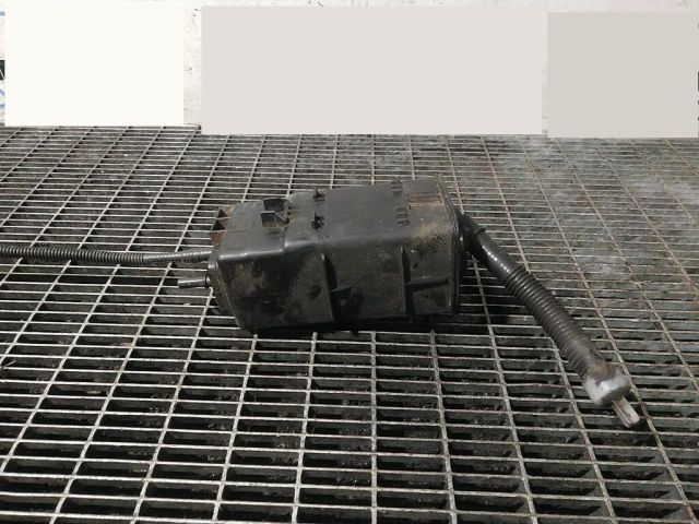 bontott PEUGEOT 2008 Vákum Tartály