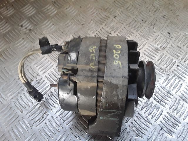 bontott PEUGEOT 205 Generátor