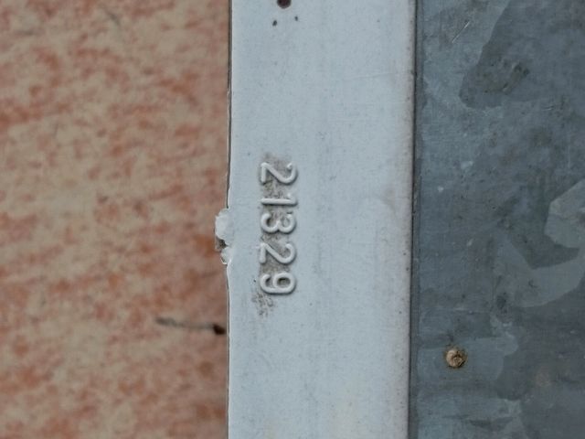 bontott PEUGEOT 205 Bal Hátsó Lámpa Foglalat