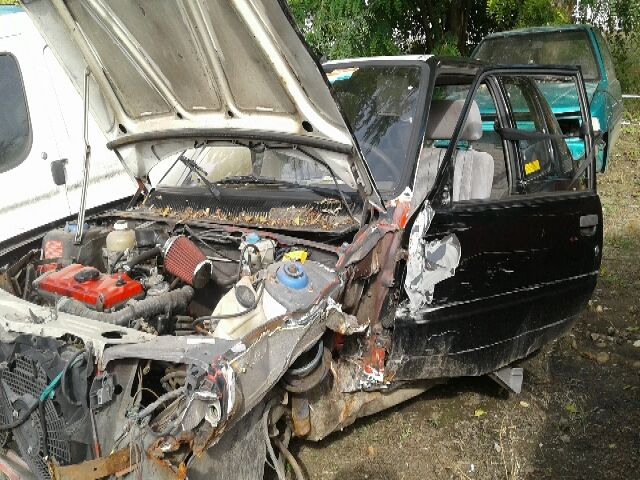 bontott PEUGEOT 205 Jobb első Ablak