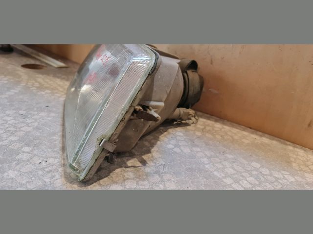 bontott PEUGEOT 205 Jobb Fényszóró
