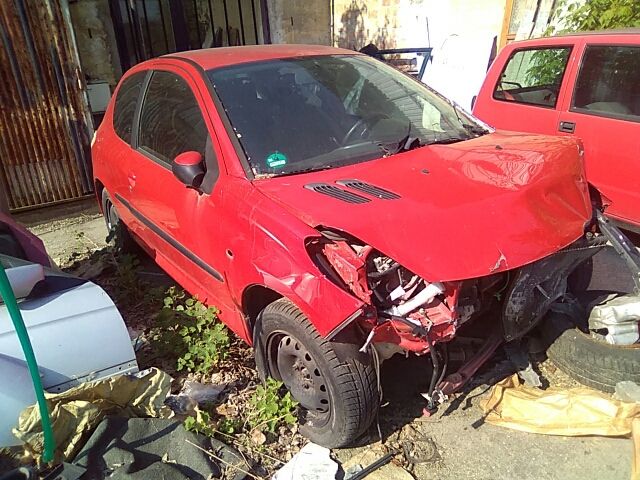 bontott PEUGEOT 206 Alsó Vezérlés Burkolat