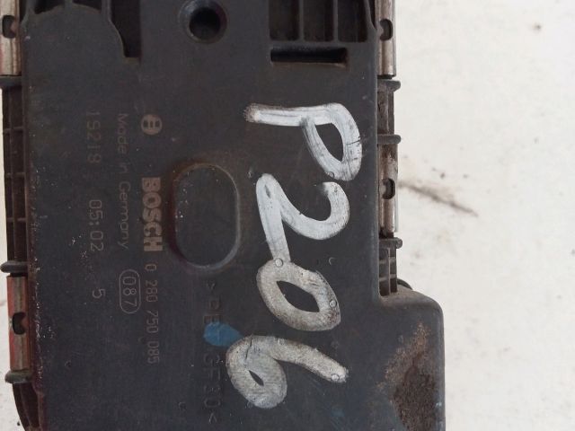 bontott PEUGEOT 206 Fojtószelep (Elektromos)