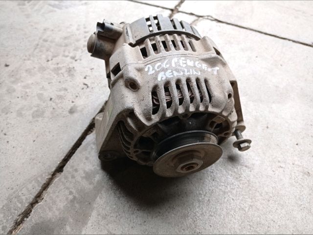 bontott PEUGEOT 206 Generátor