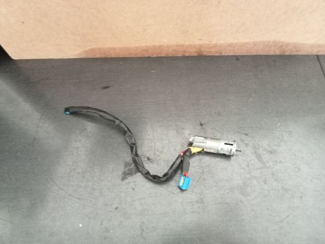 bontott PEUGEOT 206 Gyújtáskapcsoló