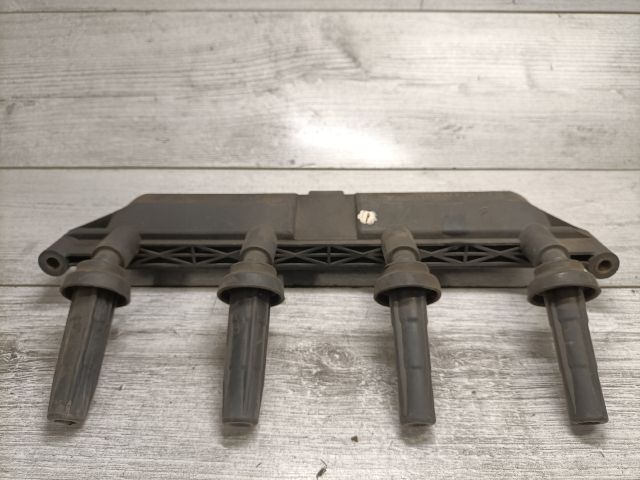 bontott PEUGEOT 206 Gyújtótrafó