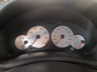 bontott PEUGEOT 206 Bal első Csonkállvány Kerékaggyal