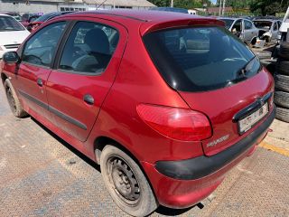 bontott PEUGEOT 206 Bal első Csonkállvány Kerékaggyal