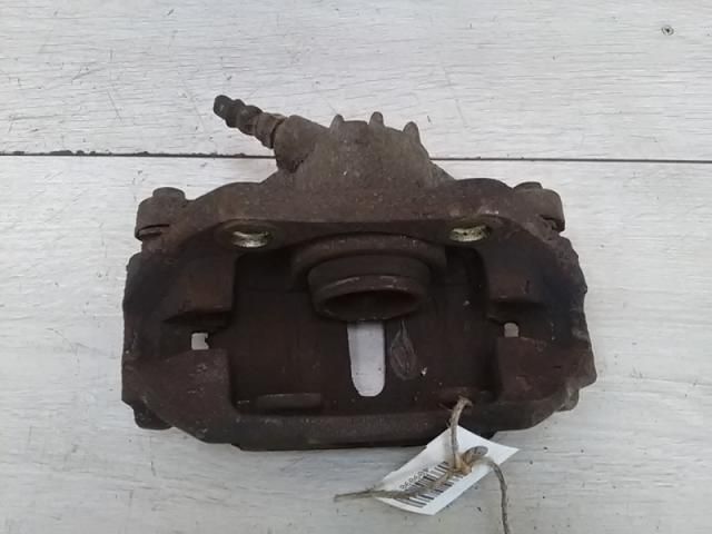 bontott PEUGEOT 206 Bal első Féknyereg Munkahengerrel