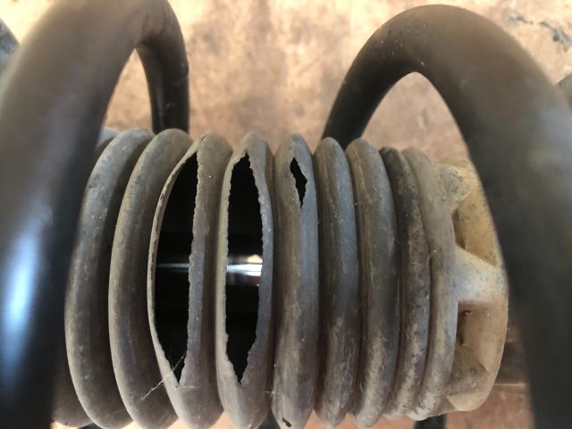 bontott PEUGEOT 206 Bal első Gólyaláb (Lengécsillapító, Rugó)